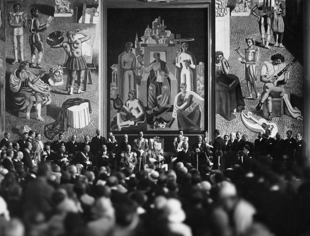 Triennale Milano al convegno “1923–2023: Il futuro del design italiano e l'eredità degli ISIA” nella Villa Reale di Monza