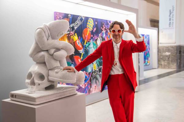 Philip Colbert: House of the Lobster - L'Arte Contemporanea e la Mitologia si Fondono al MANN di Napoli